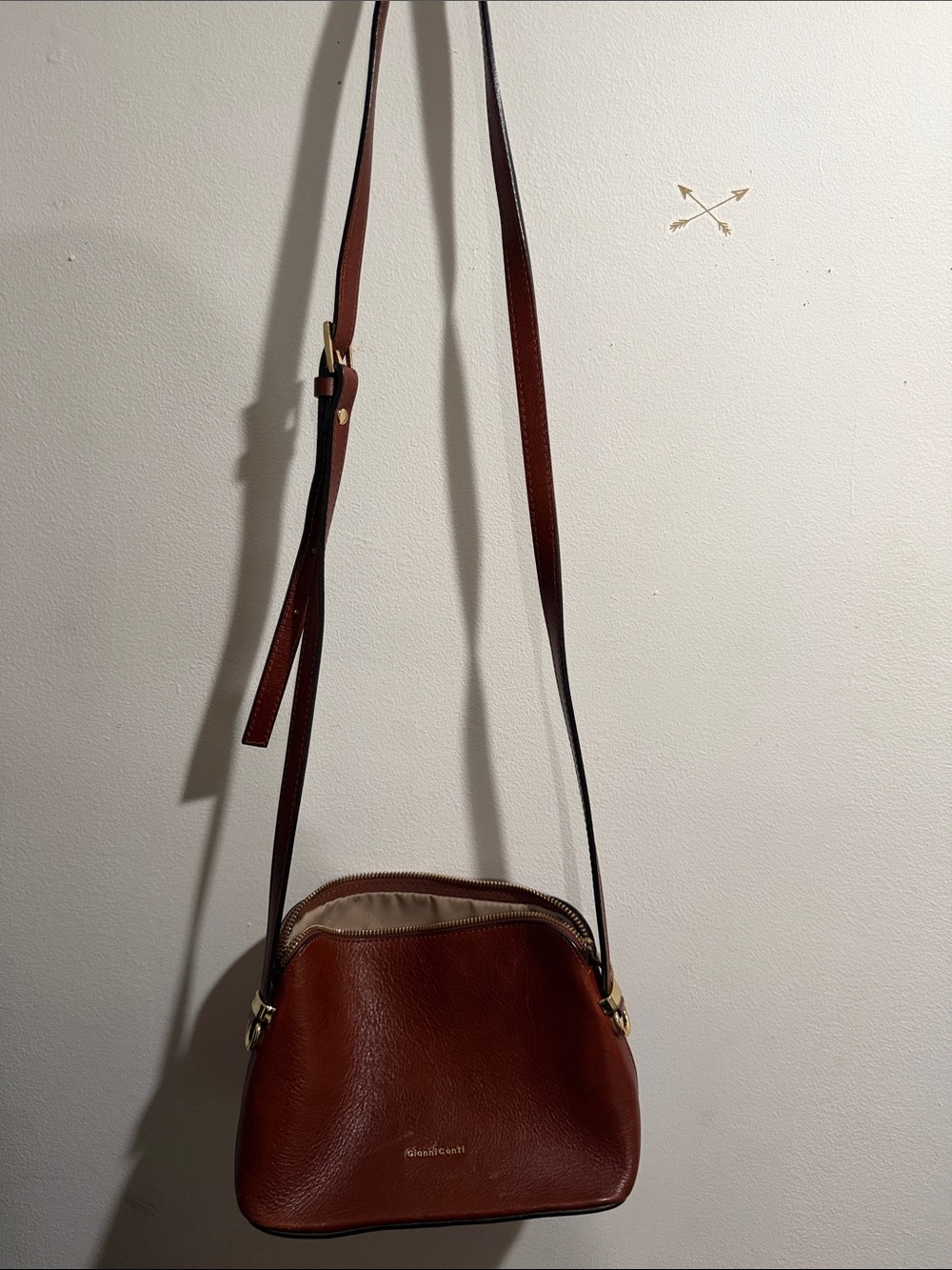 Classic Leather Crossbody Bag in Chestnut Brown